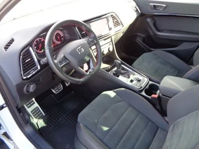 seat ateca 2,0 tdi dsg fr; hr auto; r. kamera; navigacija; alu 18".. - slika 9