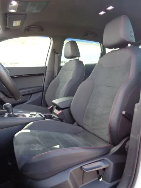 seat ateca 2,0 tdi dsg fr; hr auto; r. kamera; navigacija; alu 18".. - slika 10