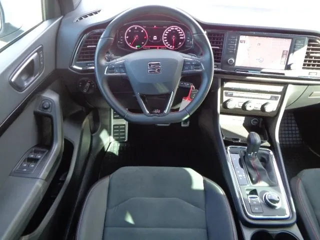 seat ateca 2,0 tdi dsg fr; hr auto; r. kamera; navigacija; alu 18".. - slika 15