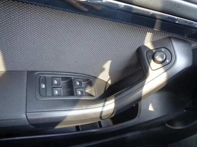 seat ateca 2,0 tdi dsg excellence; virtual; panorama; navi; 360 kamera - slika 25