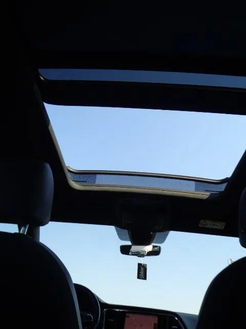 seat ateca 2,0 tdi dsg excellence; virtual; panorama; navi; 360 kamera - slika 12
