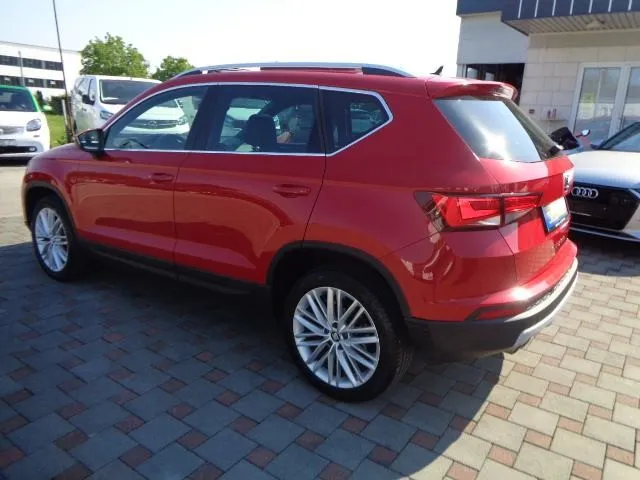 seat ateca 2,0 tdi dsg excellence; virtual; panorama; navi; 360 kamera - slika 7
