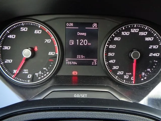 seat ibiza 1,0 tsi; 95 ks; hr auto; klima; multimedija; bluetooth.. - slika 15