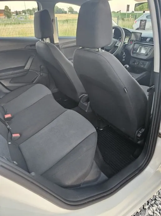 seat ibiza 1,6 tdi - slika 14