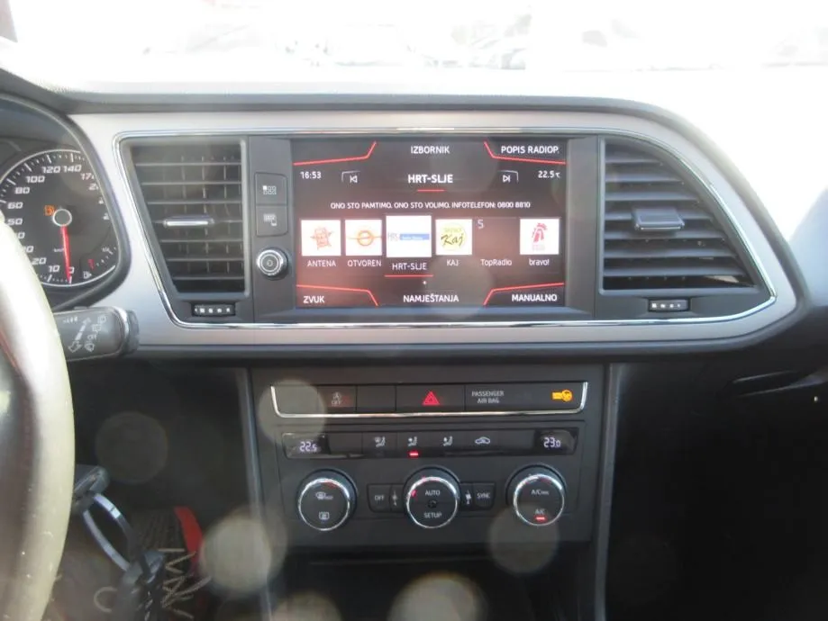 seat leon 1,6 tdi st,style comfort,hr.auto,samo 80.000tkm,toop stanje, - slika 14