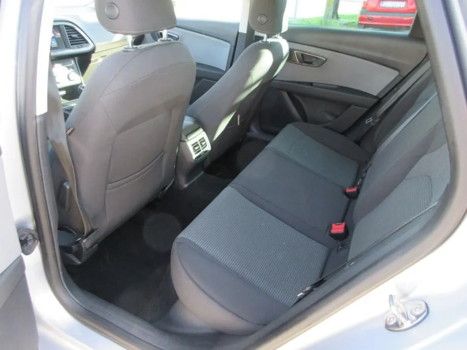 seat leon 1,6 tdi st,style comfort,hr.auto,samo 80.000tkm,toop stanje, - slika 11