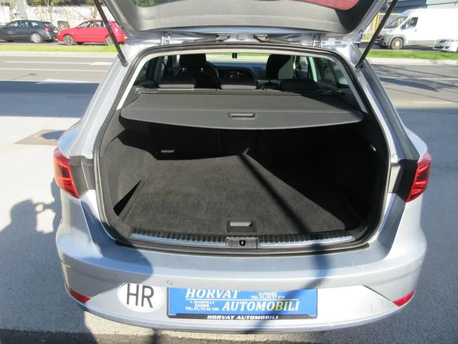 seat leon 1,6 tdi st,style comfort,hr.auto,samo 80.000tkm,toop stanje, - slika 17
