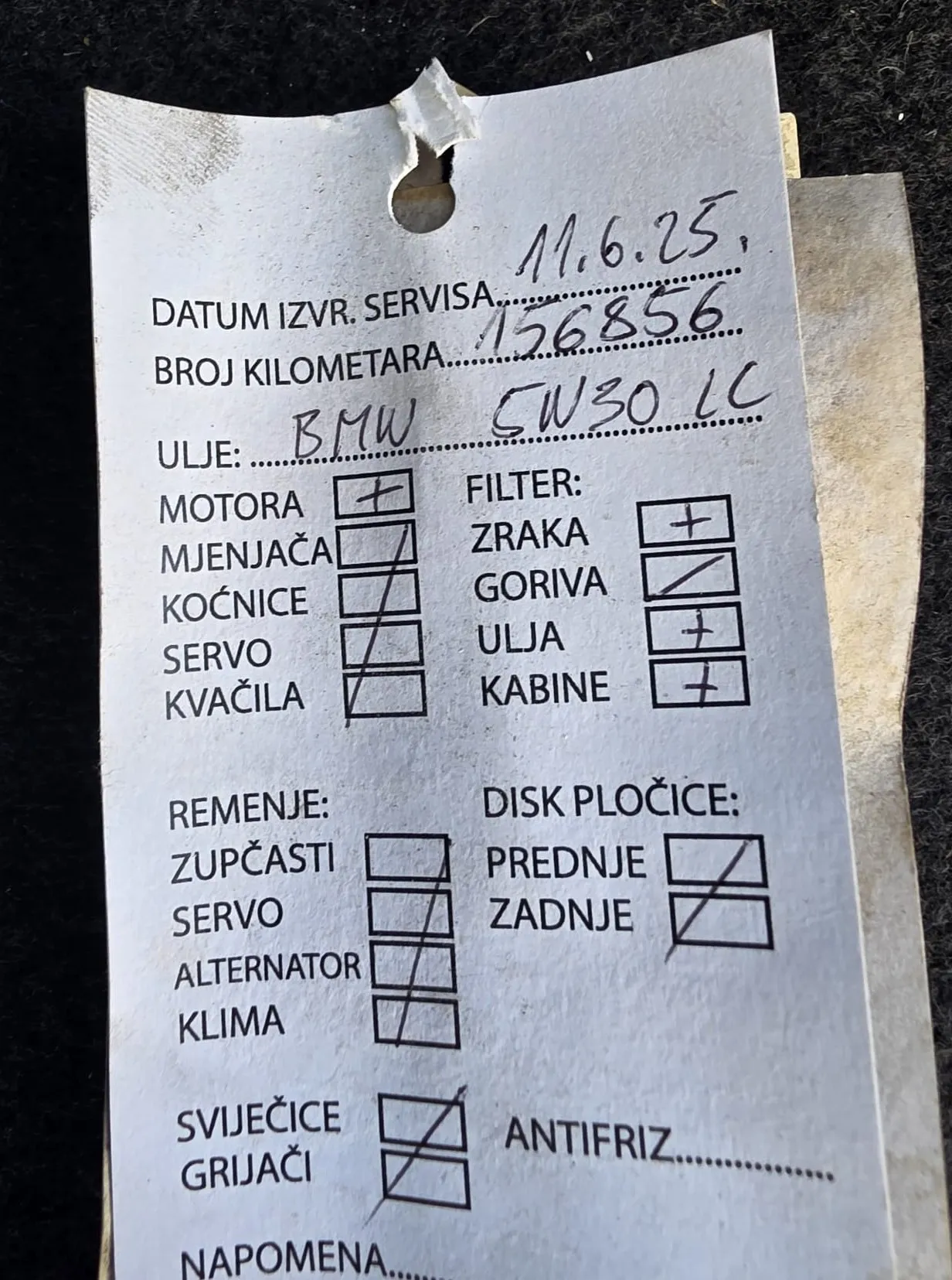 bmw x1 sdrive18d automatik - slika 19