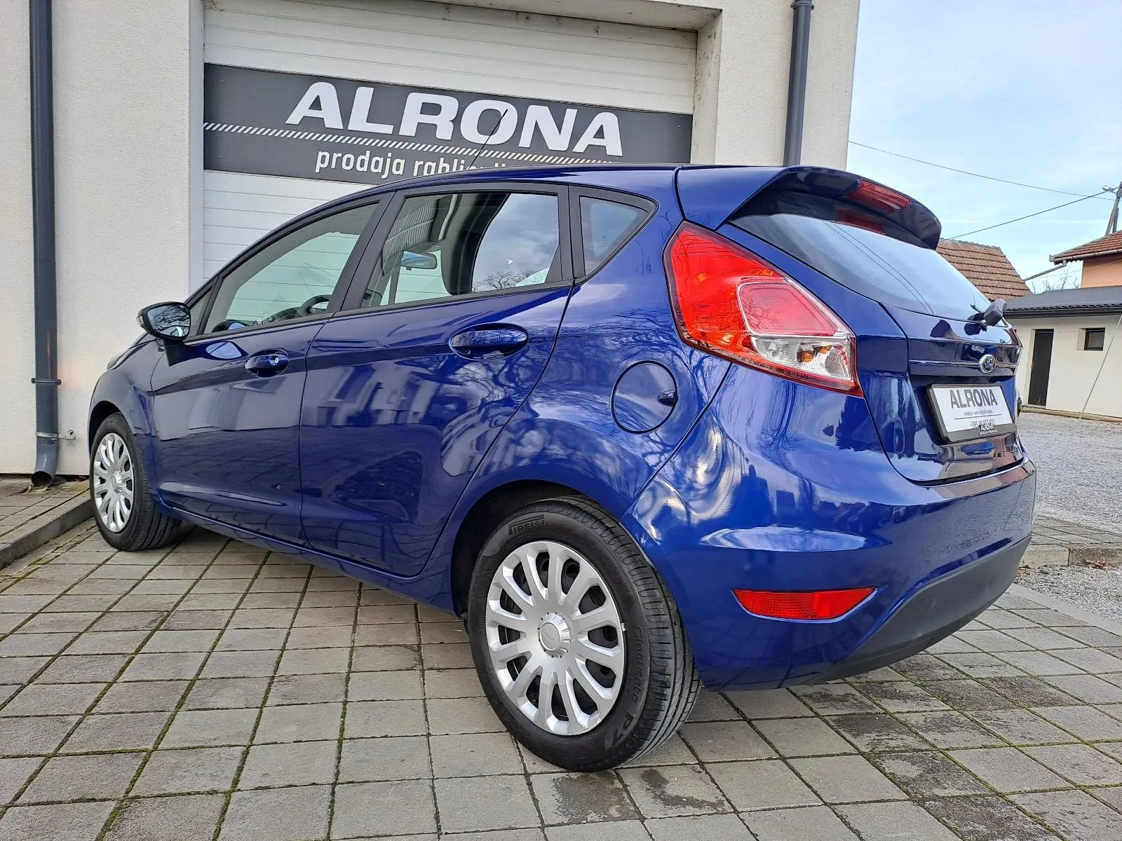 ford fiesta 1.5 tdci*jamstvo* navi,novi zupčasti+servis,zimski kotači - slika 7
