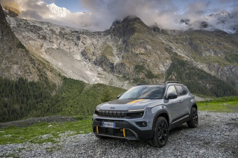 jeep avenger 4xe the north face edition automatik - slika 3