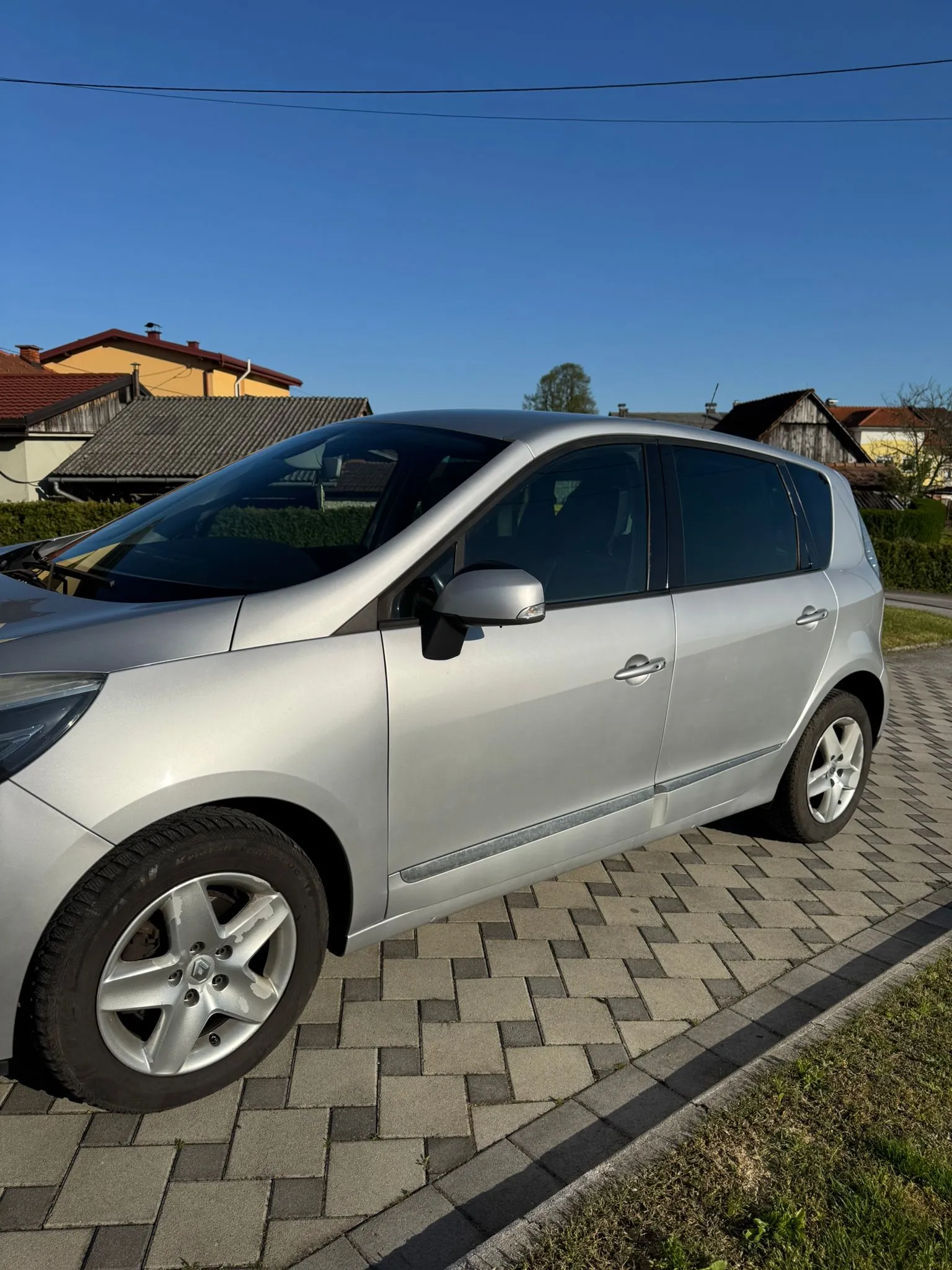 renault scenic 1.5 dci - slika 4
