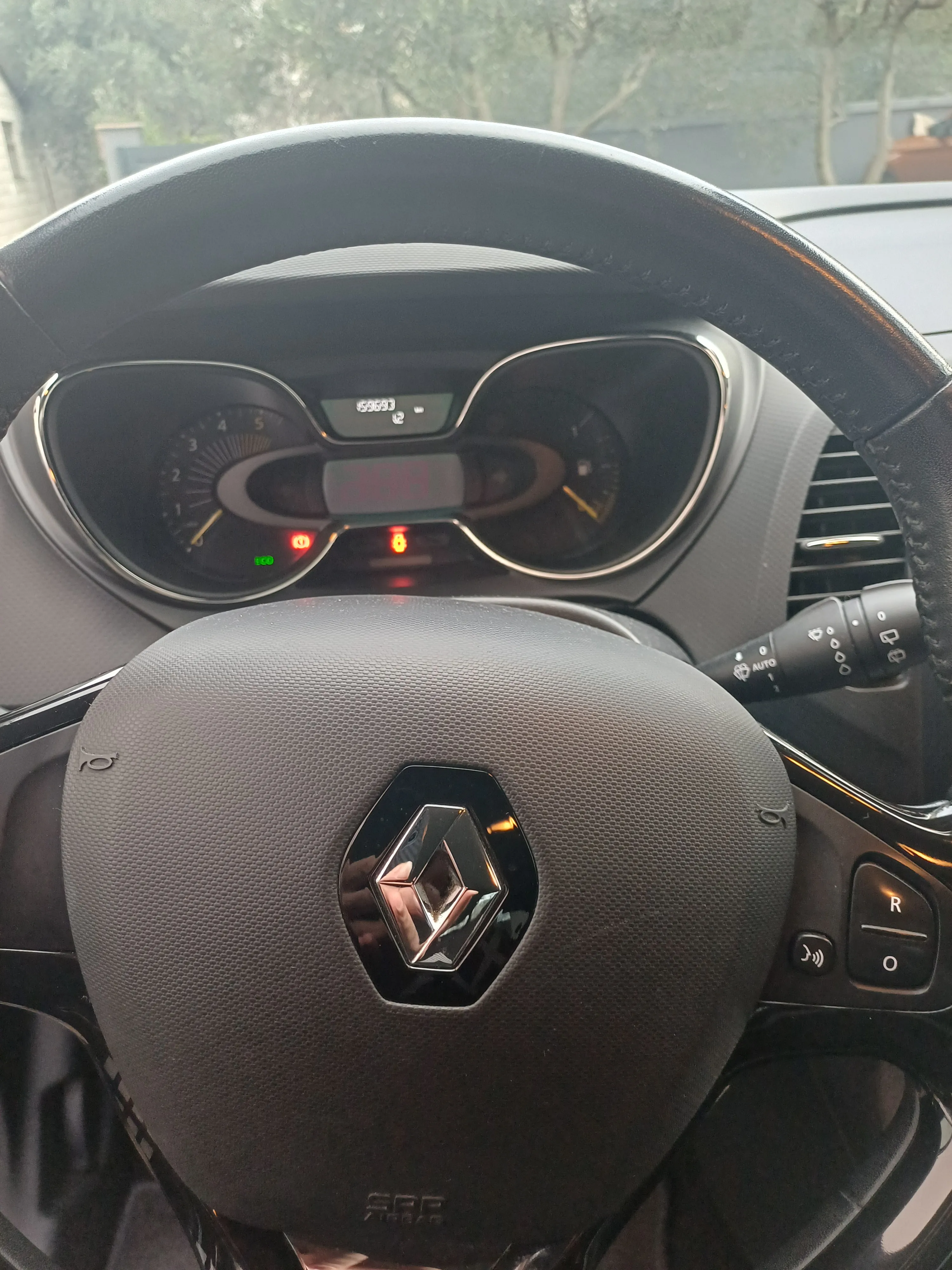 prodaje se renault captur 1.5 dci - slika 7
