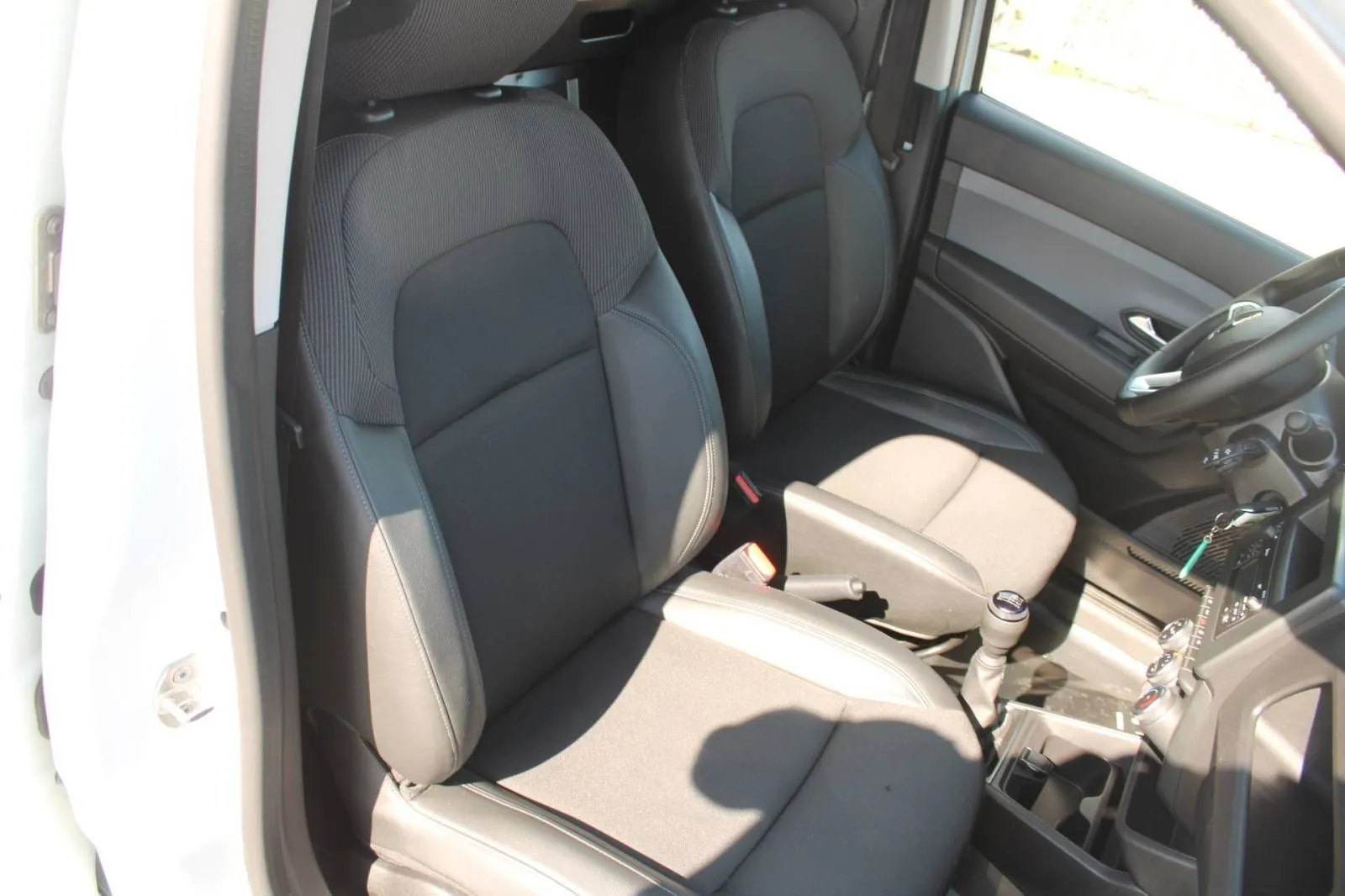 renault kangoo express 1.5 dci, 2023 god. - slika 10