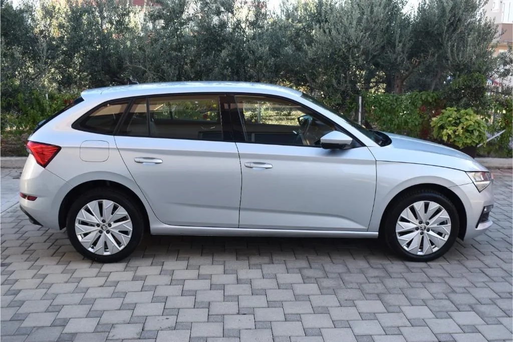 škoda scala 1.6 tdi automatik-ambition - slika 5
