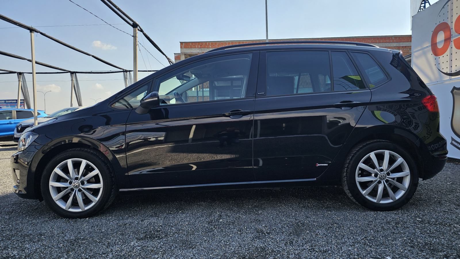 vw golf sportsvan 1.2 tsi climatronic,gr.sj,tempomat,alu,pdc,odličan - slika 12
