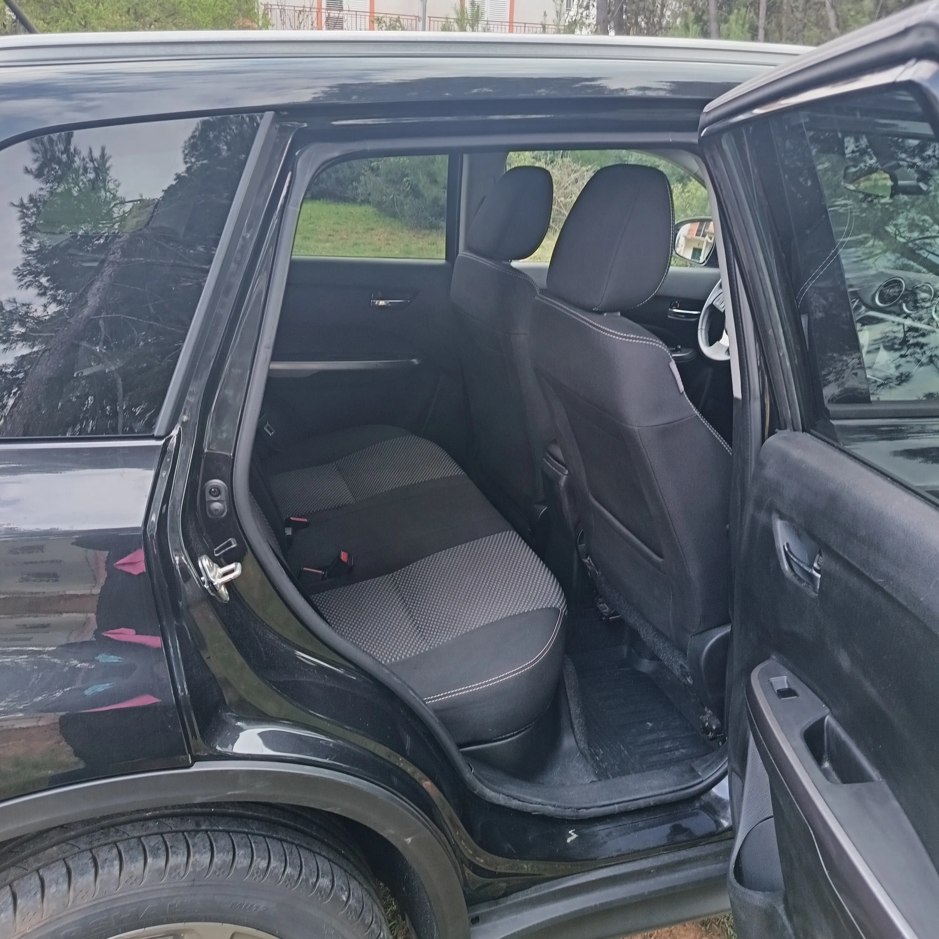 suzuki vitara 1.4 - slika 8