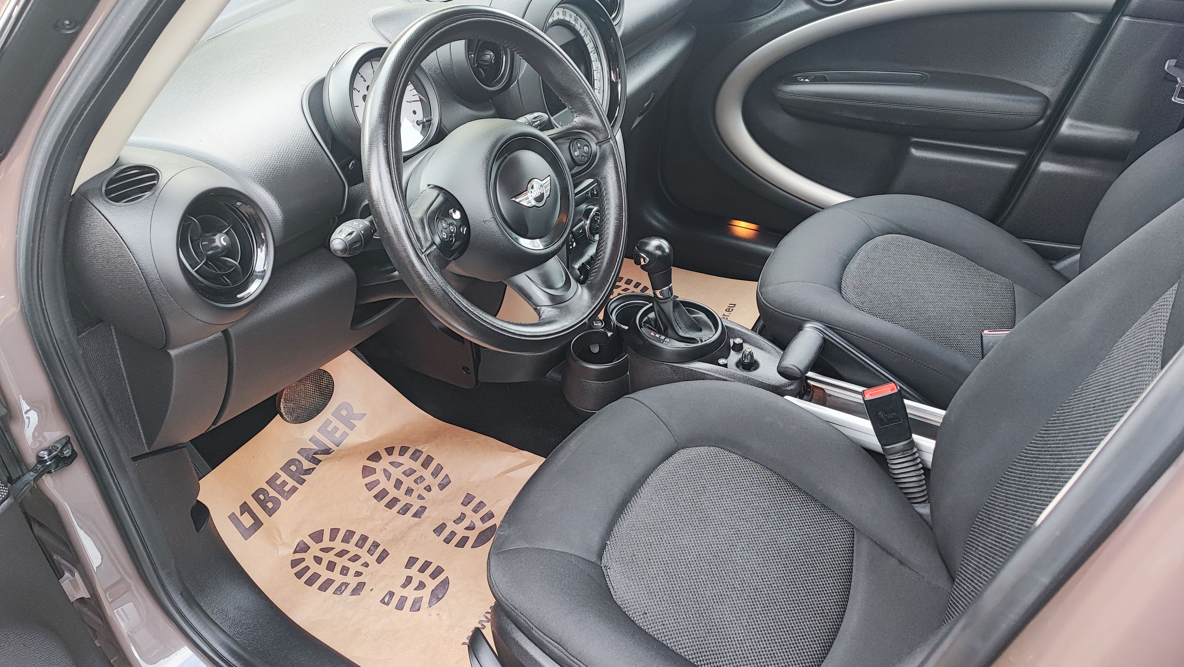 mini cooper countryman 2.0d 133tkm, navi, bi-xenon, harman/kardon - slika 8