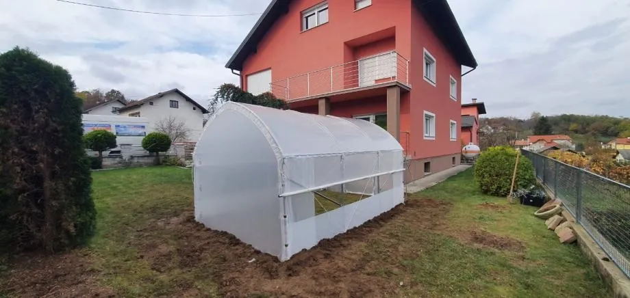 plastenik - 2,6m širine - slika 12