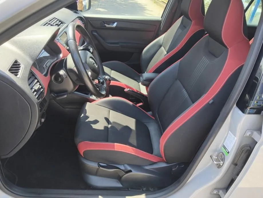 škoda fabia combi 1,0 tsi monte carlo,hr auto,led,pano,kam,garancija! - slika 10