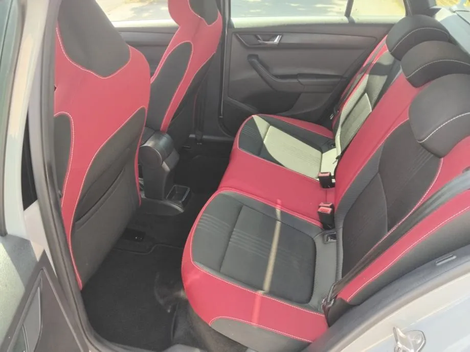 škoda fabia combi 1,0 tsi monte carlo,hr auto,led,pano,kam,garancija! - slika 18