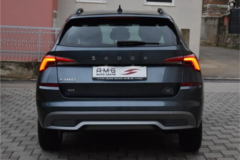 škoda kamiq 1.6 tdi automatik -virtual,kamera,acc,dab - ambition - slika 6