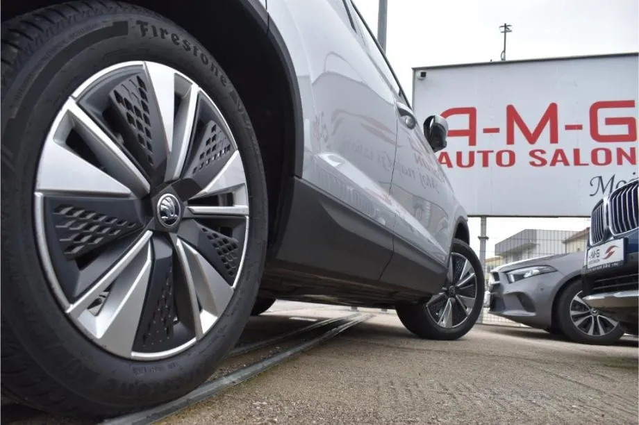 škoda karoq 2.0 tdi automatik-business-acc,lane assist,kamera-facelift - slika 21
