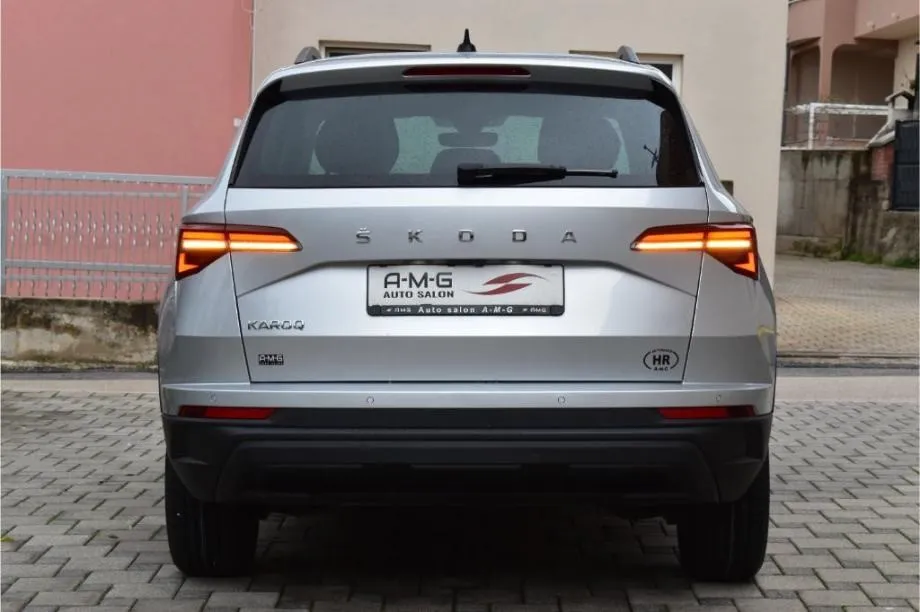 škoda karoq 2.0 tdi automatik-business-acc,lane assist,kamera-facelift - slika 6