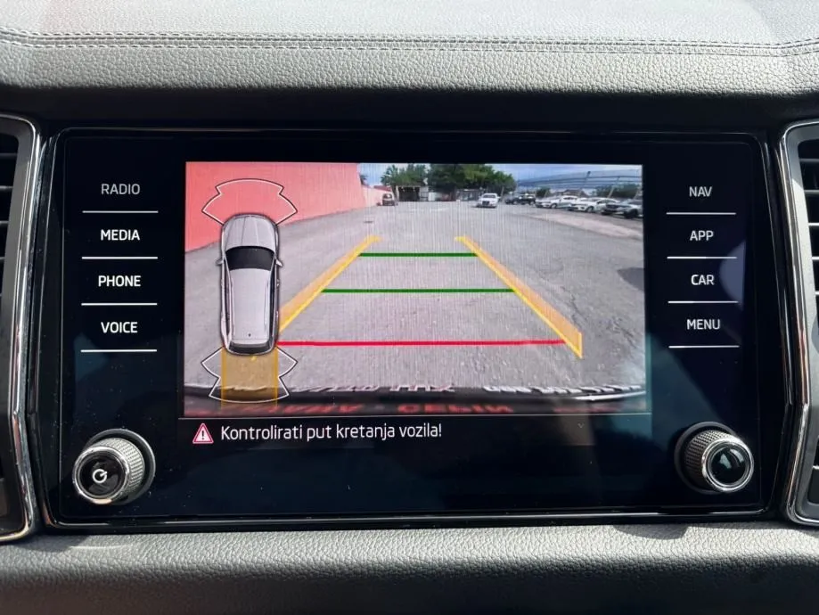 škoda kodiaq 2,0 tdi automat •2023•navi•virtual•kam•leasingbezučešća• - slika 12