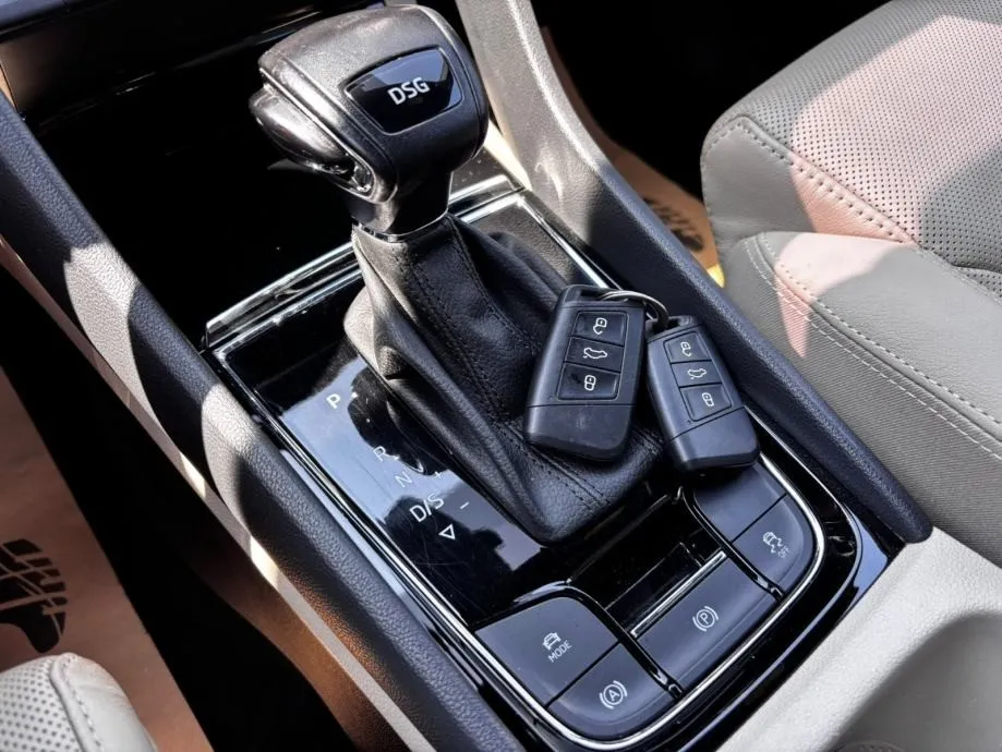 škoda kodiaq 2,0 tdi automatik •2022•l&k•pano•virtual•leasingbezučešća - slika 11