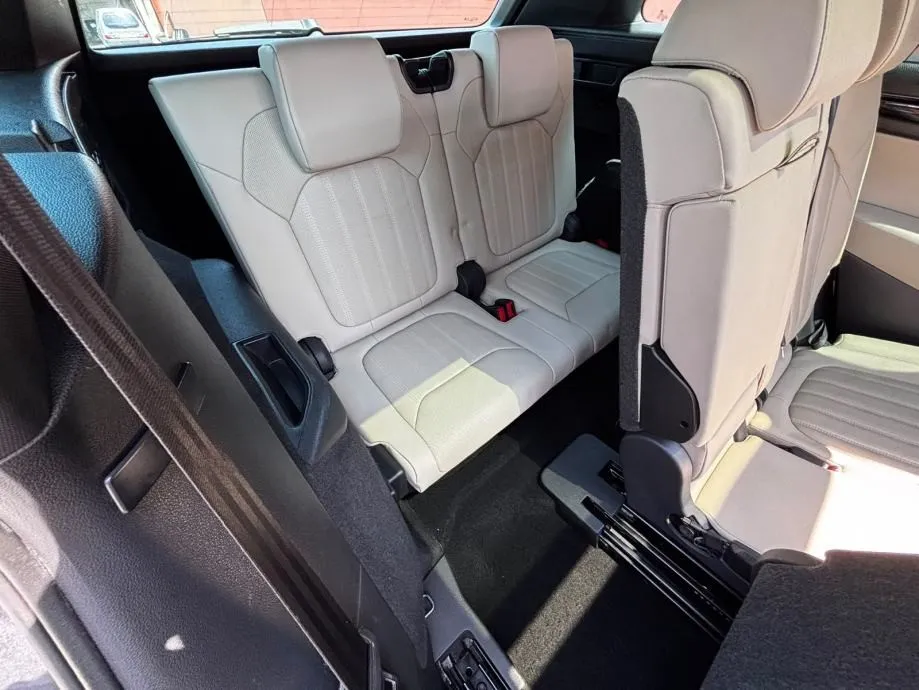 škoda kodiaq 2,0 tdi automatik •2022•l&k•pano•virtual•leasingbezučešća - slika 15