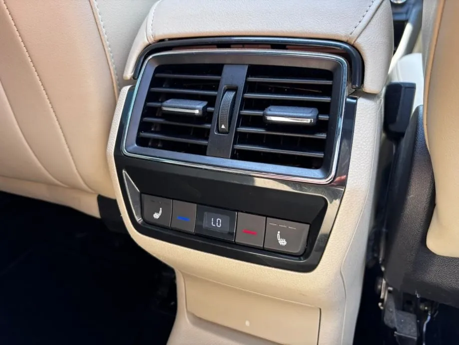 škoda kodiaq 2,0 tdi automatik •2022•l&k•pano•virtual•leasingbezučešća - slika 17