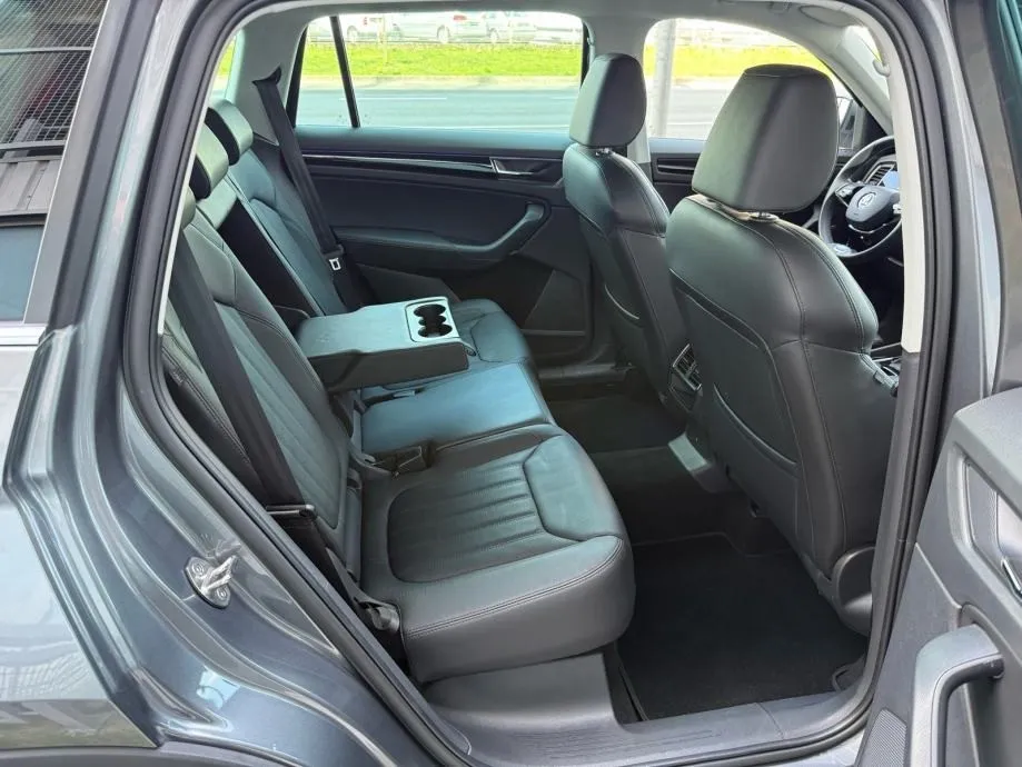 škoda kodiaq 2.0 tdi dsg 4x4 laurin&klement °virtual°kamera 360°canton - slika 14