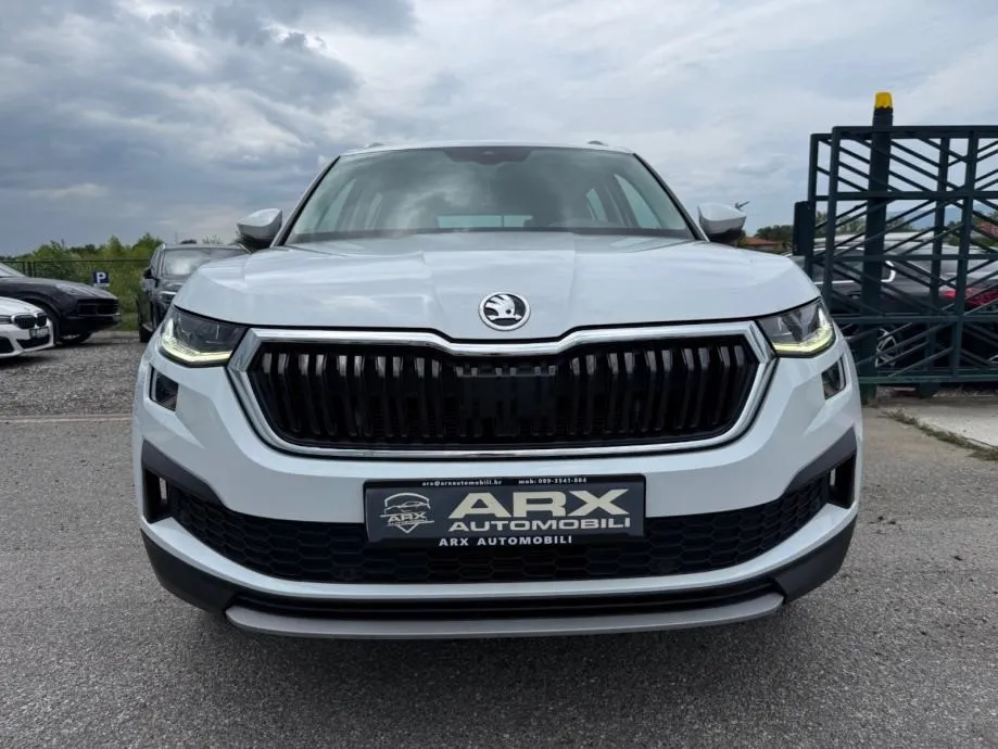 škoda kodiaq 2.0 tdi dsg 7 sjedala °navi°kamera°led°leasing bez učešća - slika 17