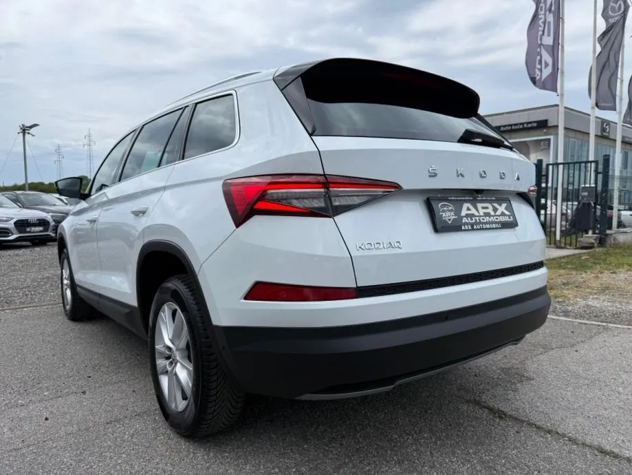 škoda kodiaq 2.0 tdi dsg 7 sjedala °navi°kamera°led°leasing bez učešća - slika 22