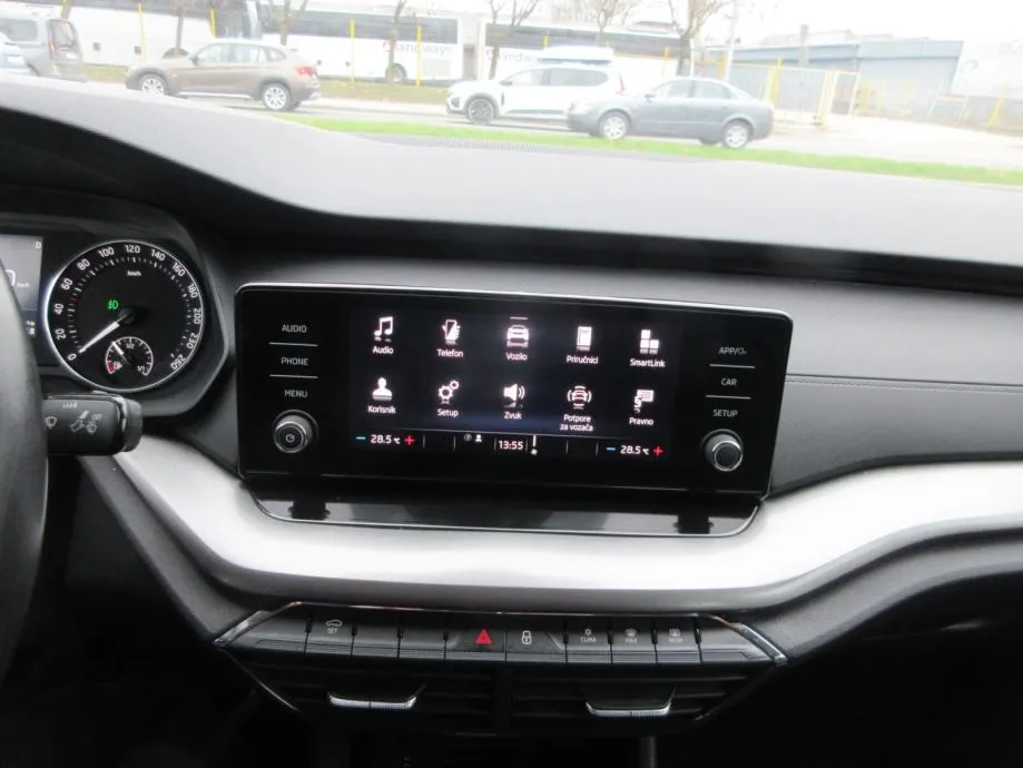 škoda octavia 2,0 tdi dsg 150ks,style;hr auto,samo 110.tkm,u sus.pdv-a - slika 14