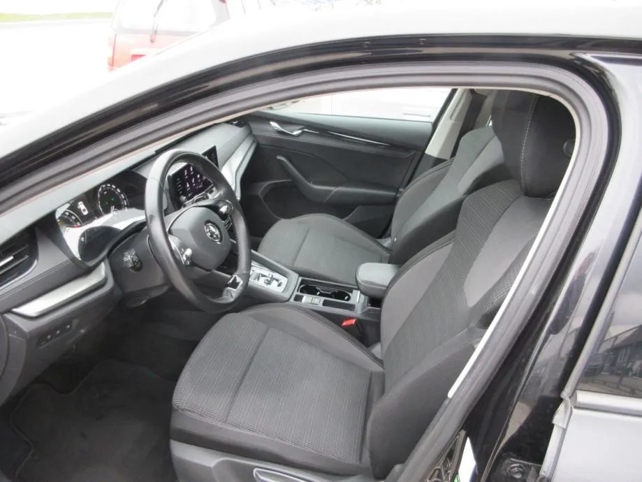 škoda octavia 2,0 tdi dsg 150ks,style;hr auto,samo 110.tkm,u sus.pdv-a - slika 9