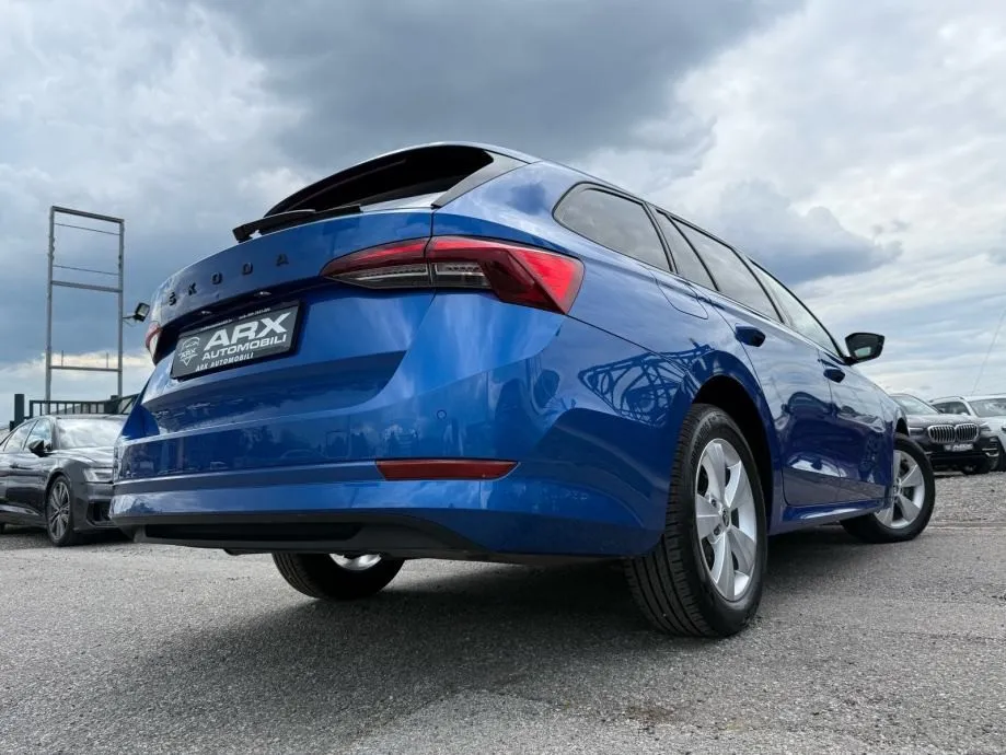 škoda octavia 2.0 tdi dsg °virtual°navi°adap. temp°leasing bez učešća° - slika 24
