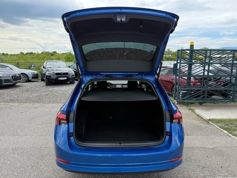škoda octavia 2.0 tdi dsg °virtual°navi°adap. temp°leasing bez učešća° - slika 25