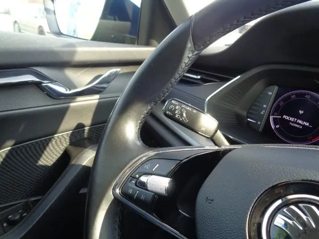 škoda octavia 2,0 tdi,comfortline,1vl,hr auto,novi mod.toop stanje. - slika 17