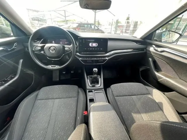 škoda octavia 2,0 tdi - slika 8