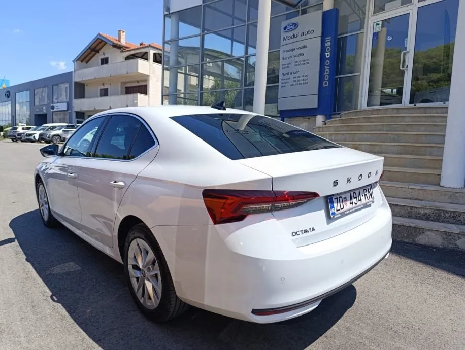 škoda octavia 2,0 tdi - slika 3