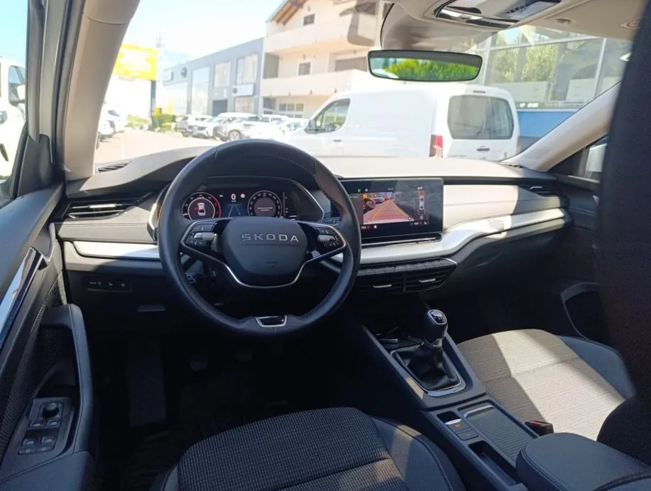 škoda octavia 2,0 tdi - slika 6