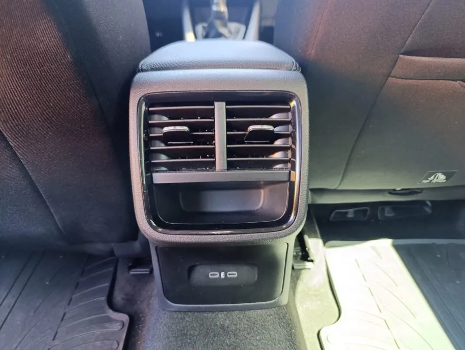škoda octavia 2,0 tdi - slika 7