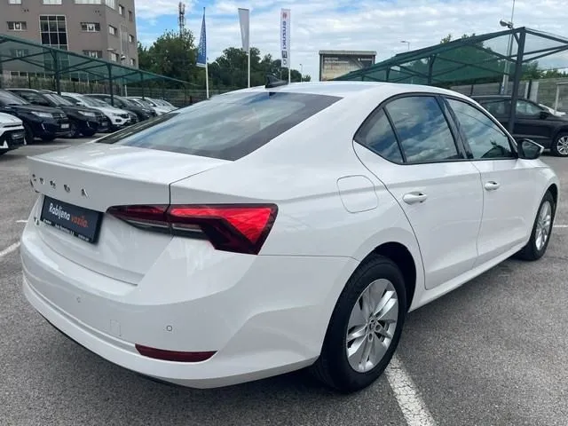 škoda octavia ambition 2,0 tdi dsg - slika 4