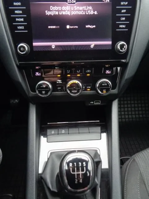 škoda octavia combi 1,6 tdi;style;park senz;app;tempo;alu16" - slika 18