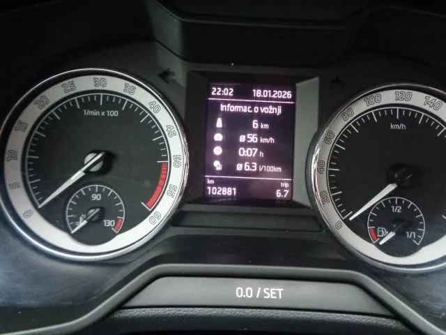 škoda octavia combi 1,6 tdi;style;park senz;app;tempo;alu16" - slika 15