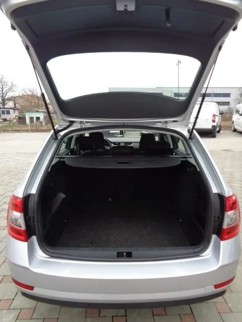 škoda octavia combi 1,6 tdi;style;park senz;app;tempo;alu16" - slika 9