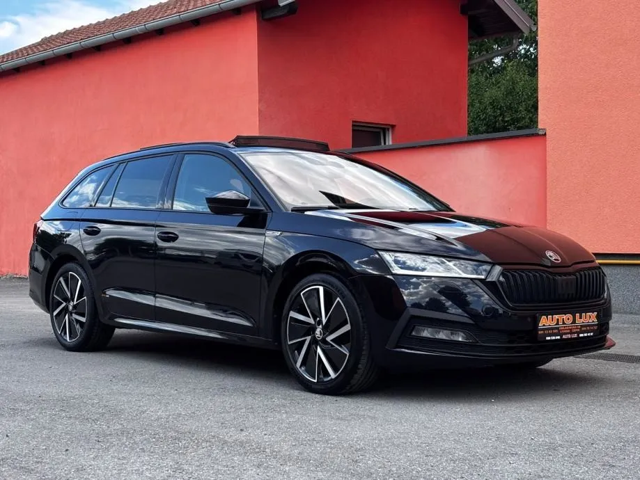 Škoda Octavia Combi 2,0 TDI automat •2022•Sportline•Pano•LeasingBezUče - Osijek