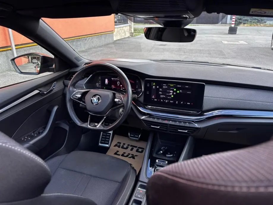 škoda octavia combi 2,0 tdi automat •2022•sportline•pano•leasingbezuče - slika 9