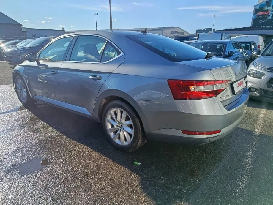 škoda superb 2,0 tdi. jamstvo. leasing - slika 4